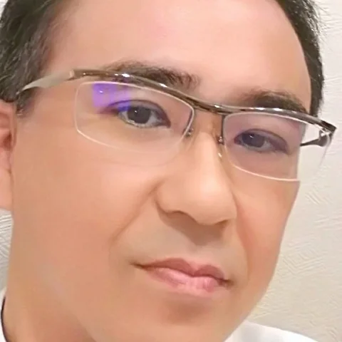 しゃくじいホワイト整骨院 院長 園田昌弘